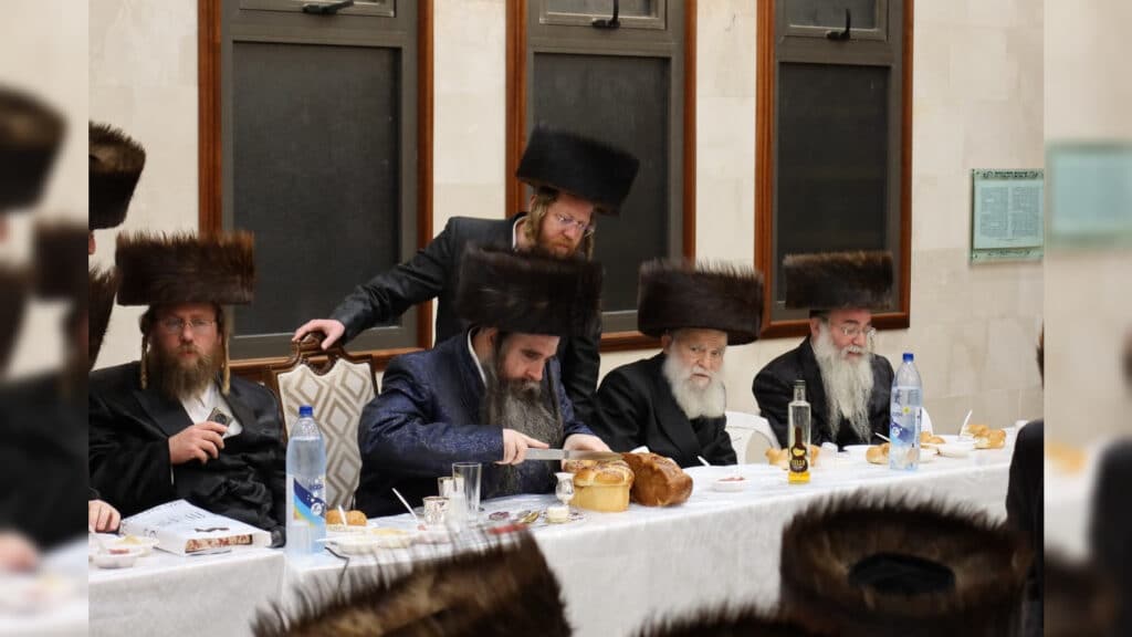 המשב"ק: זעקות בקרעסטיר, הבייסבול של רה"י והדינר שהסתבך