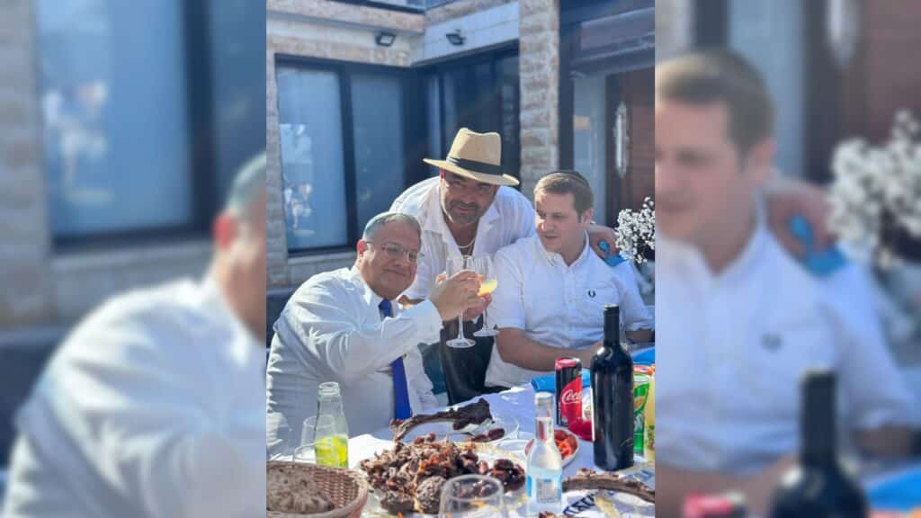 איצקוביץ': התפילה של המקובל והסודות החסויים של גפני