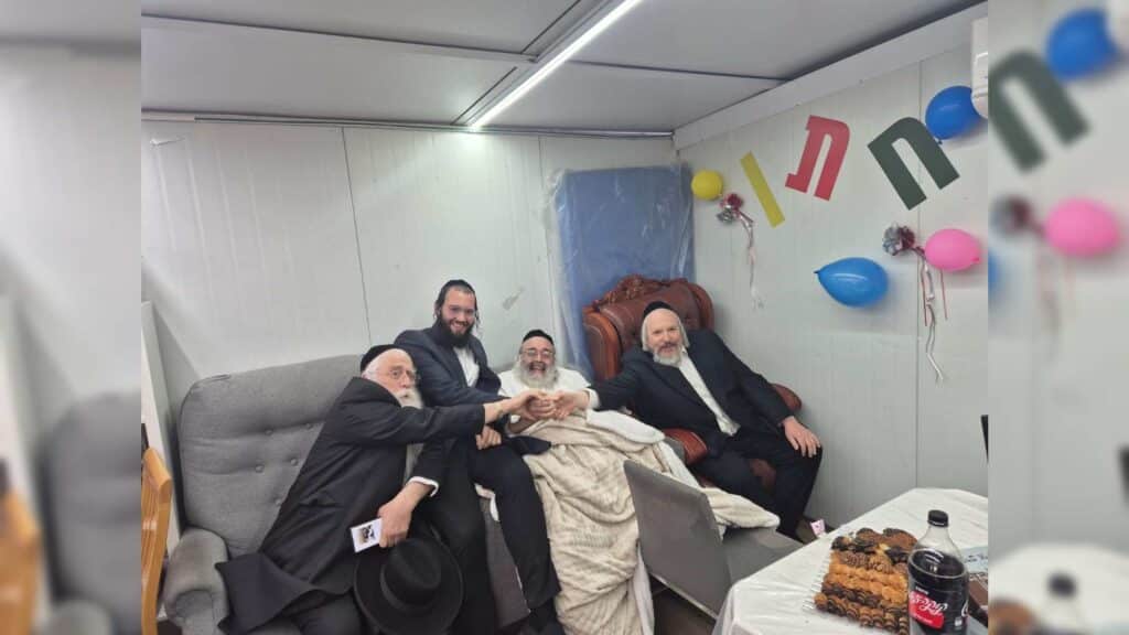 איצקוביץ': התפילה של המקובל והסודות החסויים של גפני