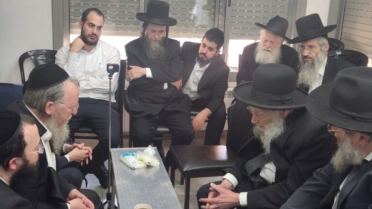 המילים המטלטלות של הגר"י אייכנשטיין בבית משפחת שפיגל