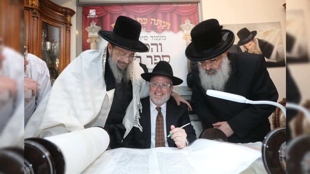זוכים בספר תורה מהודר ושותפים בהצלת נפשות