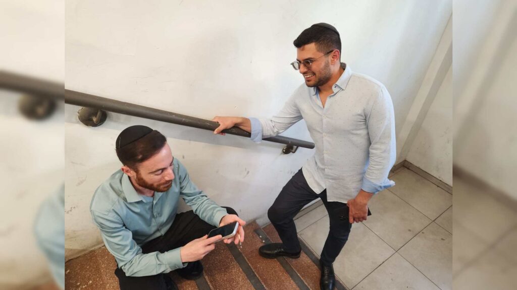 איצקוביץ': לקראת סולחה? הפגישה של ראש העיר עם הנכד