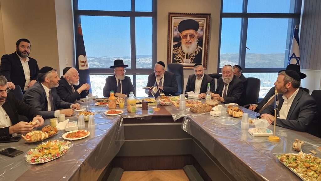 איצקוביץ': לקראת סולחה? הפגישה של ראש העיר עם הנכד