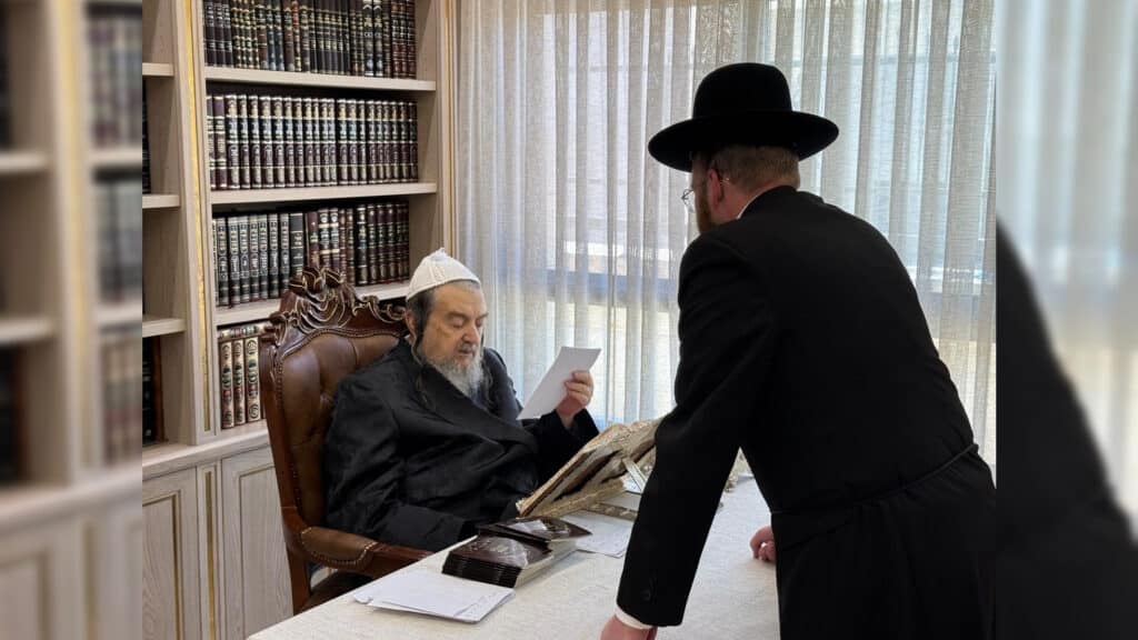 איצקוביץ': לקראת סולחה? הפגישה של ראש העיר עם הנכד