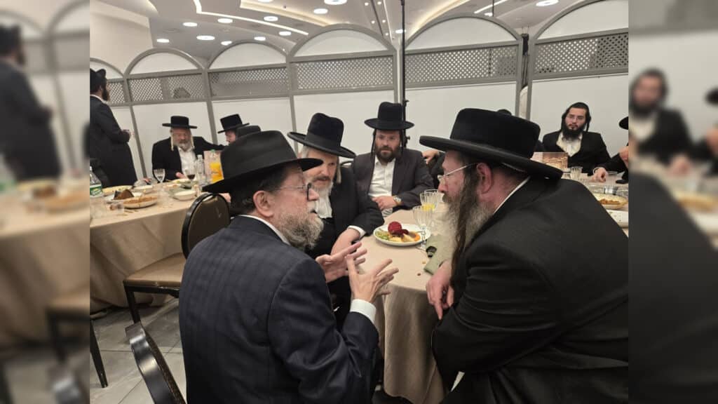 איצקוביץ': לקראת סולחה? הפגישה של ראש העיר עם הנכד