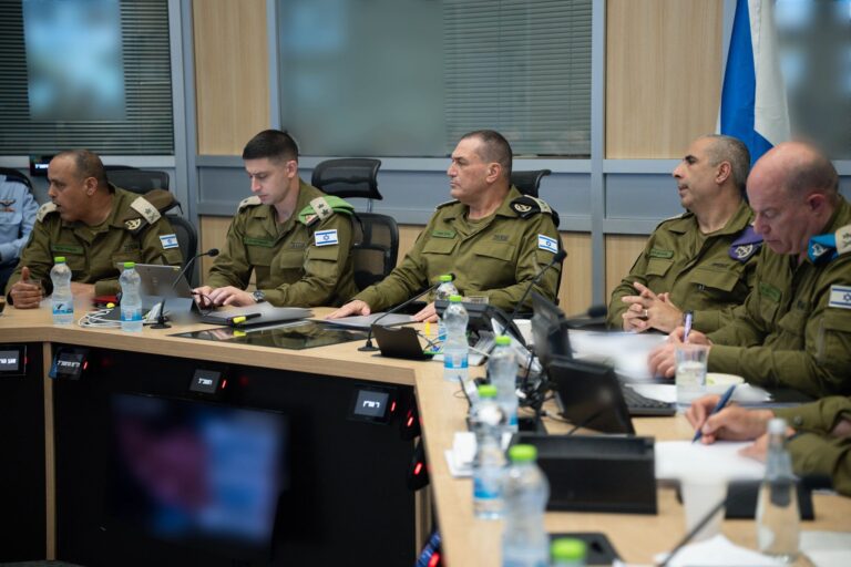 הרמטכ"ל בהערכת מצב: "מביסים את איראן – לא נירתע"