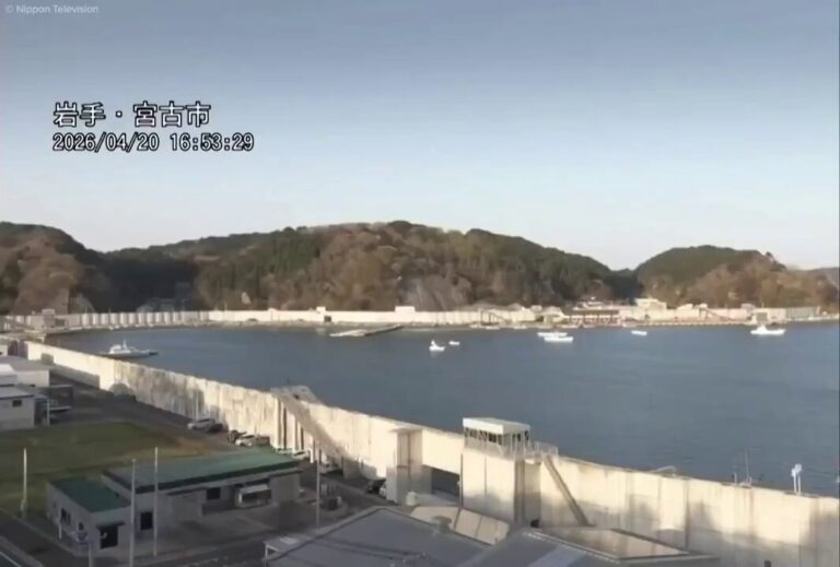 אזהרת צונאמי הוכרזה ביפן: חשש מגלי צונאמי גבוהים – צפו