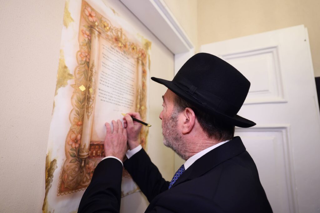 היסטוריה בגור: נגאלו דירות אדמו"רי שושלת גור בפולין