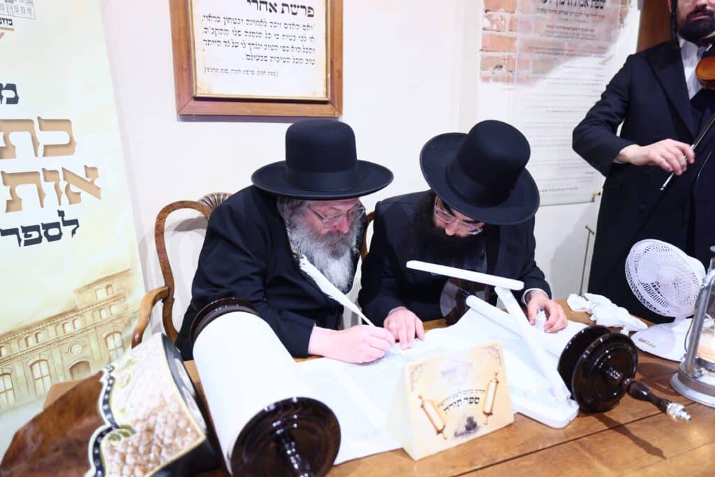 היסטוריה בגור: נגאלו דירות אדמו"רי שושלת גור בפולין