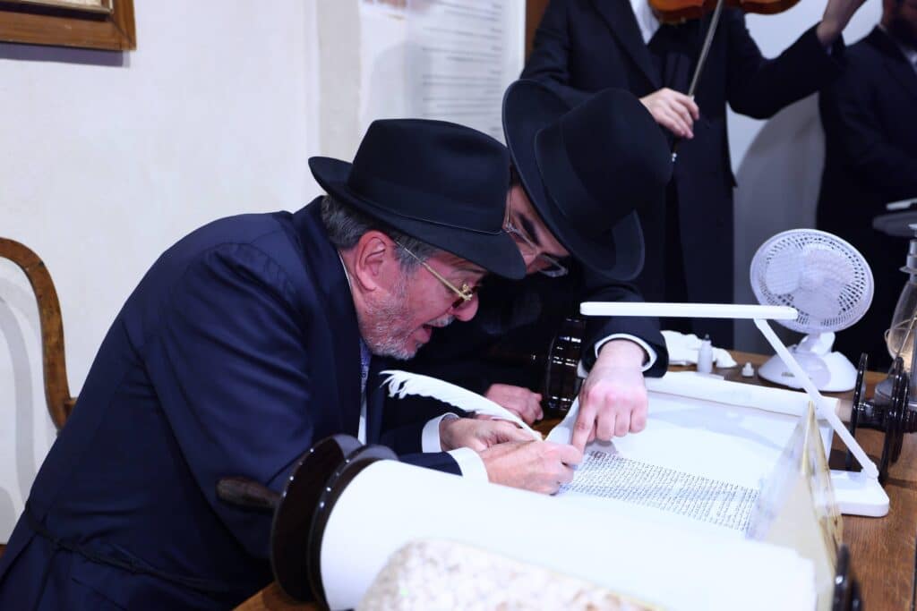 היסטוריה בגור: נגאלו דירות אדמו"רי שושלת גור בפולין