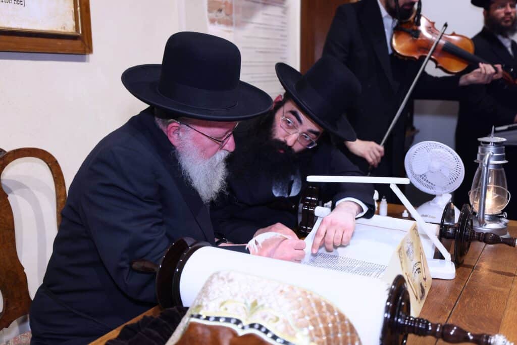 היסטוריה בגור: נגאלו דירות אדמו"רי שושלת גור בפולין