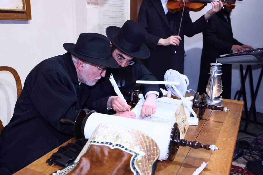 היסטוריה בגור: נגאלו דירות אדמו"רי שושלת גור בפולין