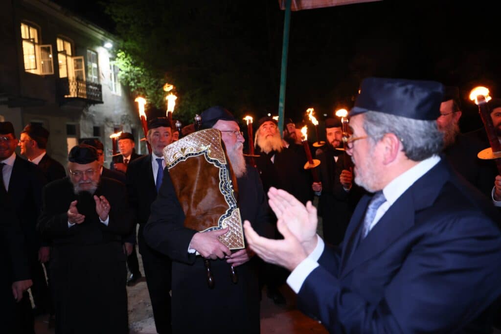 היסטוריה בגור: נגאלו דירות אדמו"רי שושלת גור בפולין