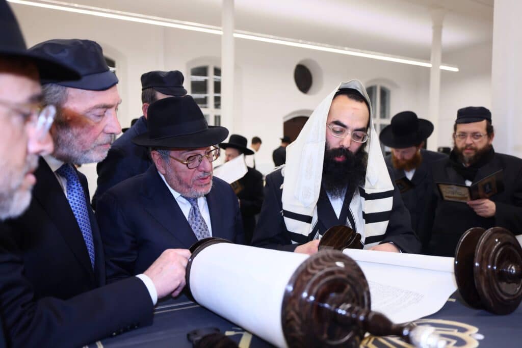 היסטוריה בגור: נגאלו דירות אדמו"רי שושלת גור בפולין