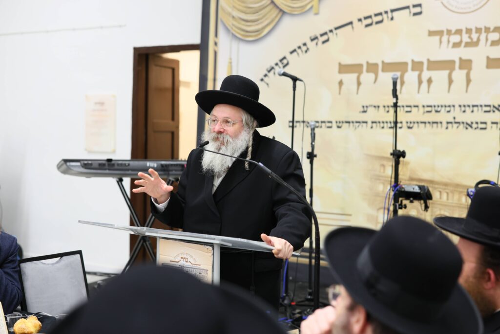 היסטוריה בגור: נגאלו דירות אדמו"רי שושלת גור בפולין