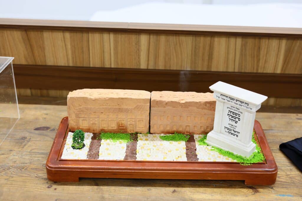 היסטוריה בגור: נגאלו דירות אדמו"רי שושלת גור בפולין