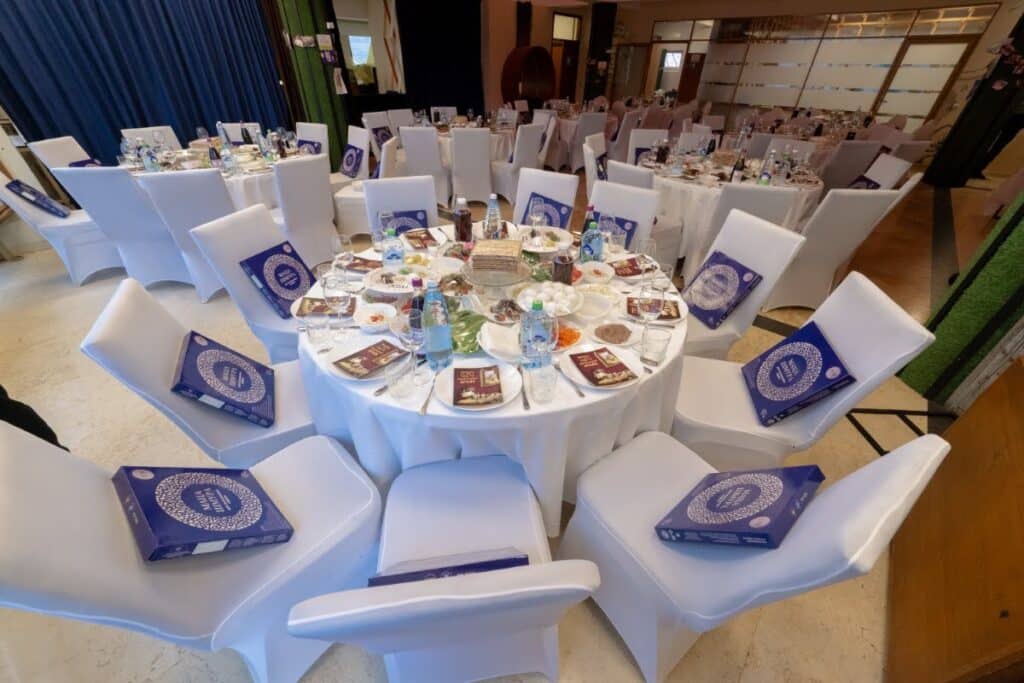 אלפים הסבו בלילי הסדר המפוארים במוסקבה