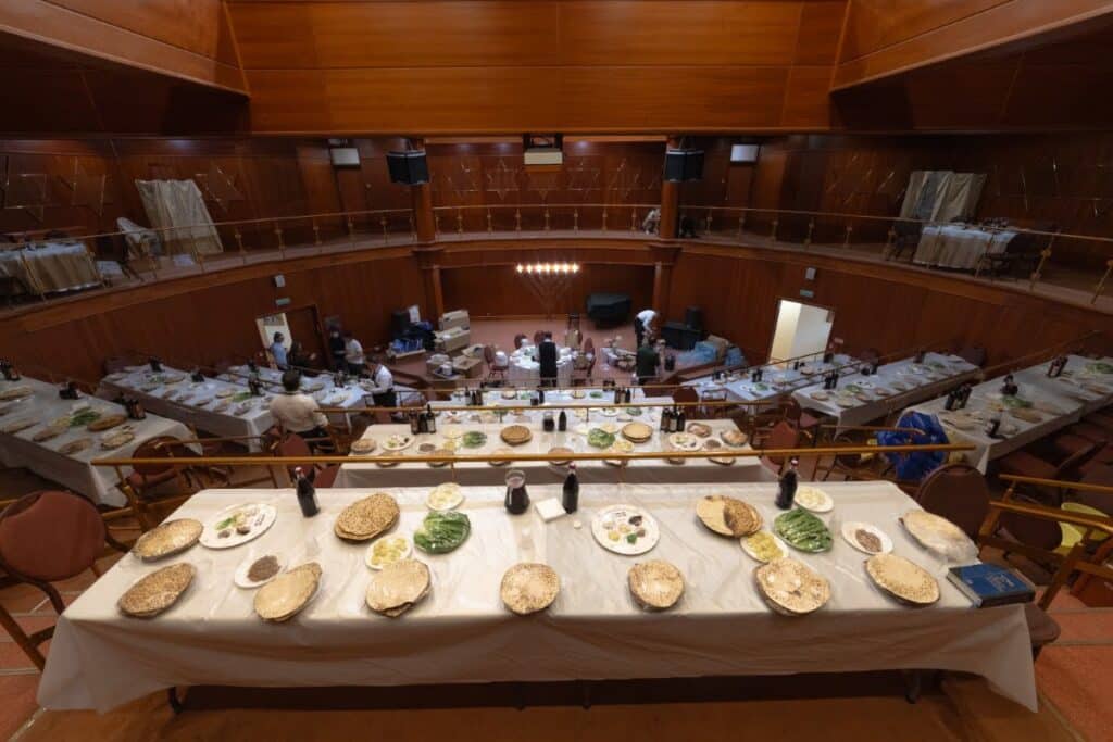 אלפים הסבו בלילי הסדר המפוארים במוסקבה