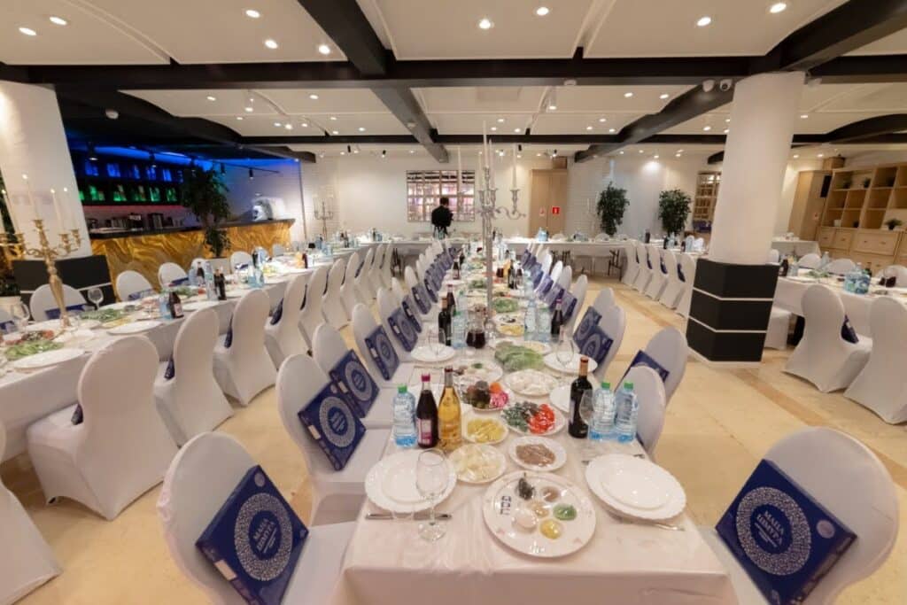 אלפים הסבו בלילי הסדר המפוארים במוסקבה