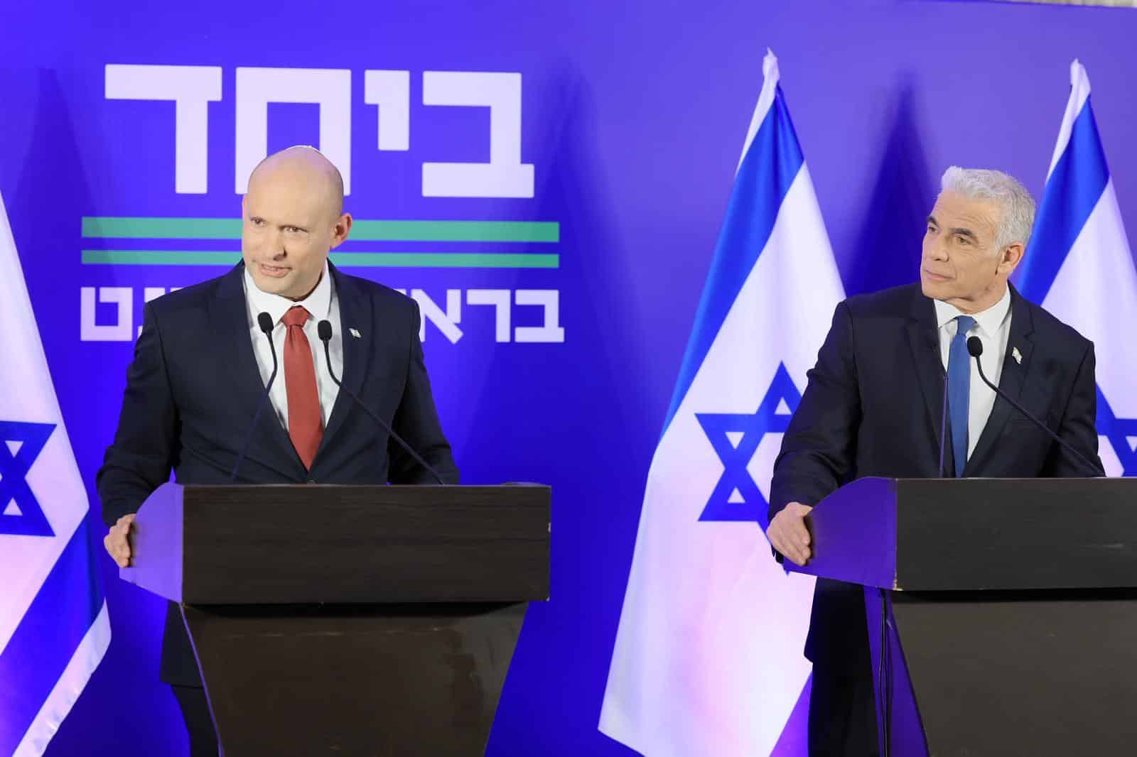 סקר דרמטי: בנט ולפיד צונחים ל־6 מנדטים, נתניהו מתחזק