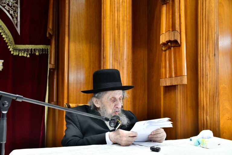 מרן הגר"ד לנדו במתקפה חריפה: "הם וגזירותיהם יתנדפו"