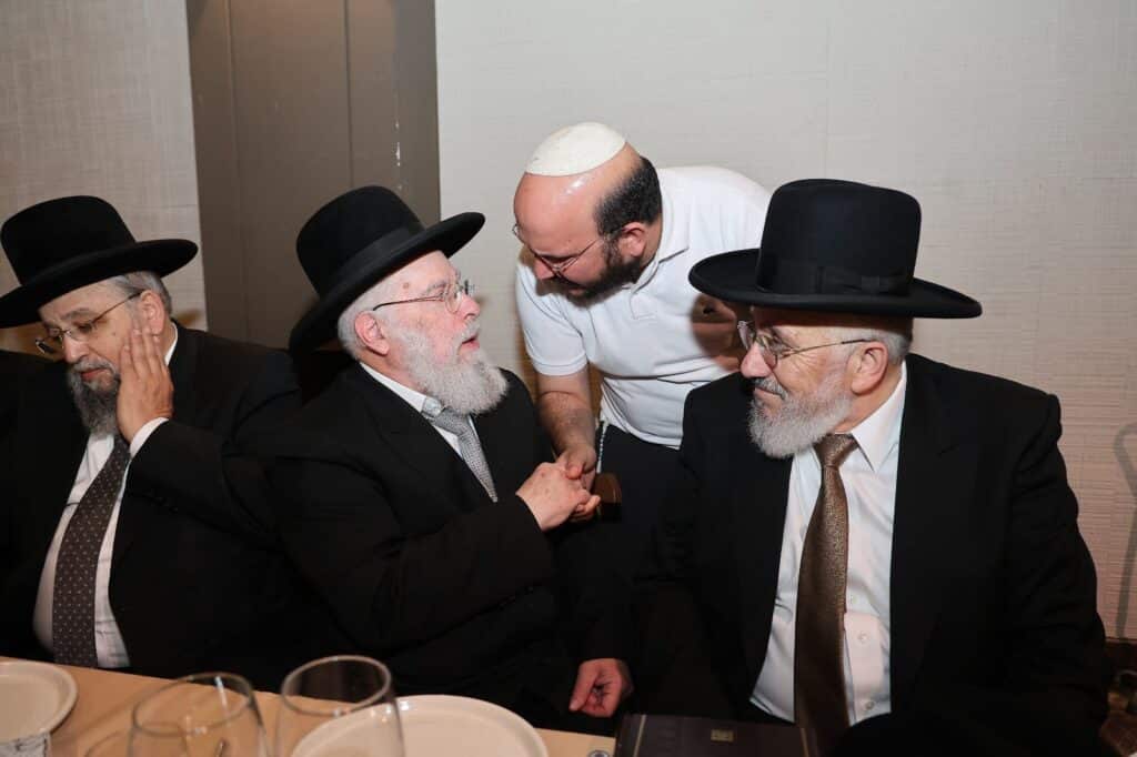 נער בר המצווה הפתיע בדרשה על אילון מאסק והמאדים