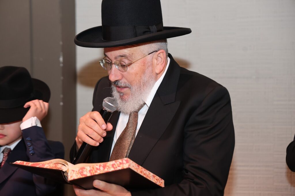 נער בר המצווה הפתיע בדרשה על אילון מאסק והמאדים
