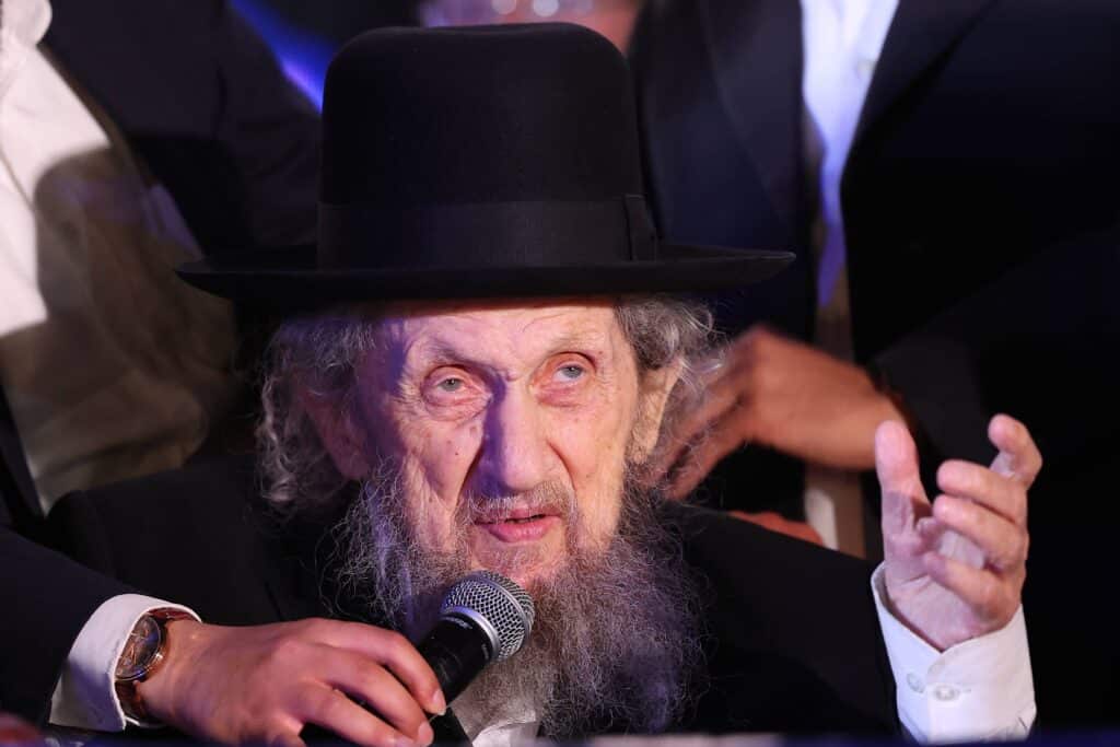 הכנסת ספר תורה והנחת אבן הפינה לקריית התורה "מגדל עוז"