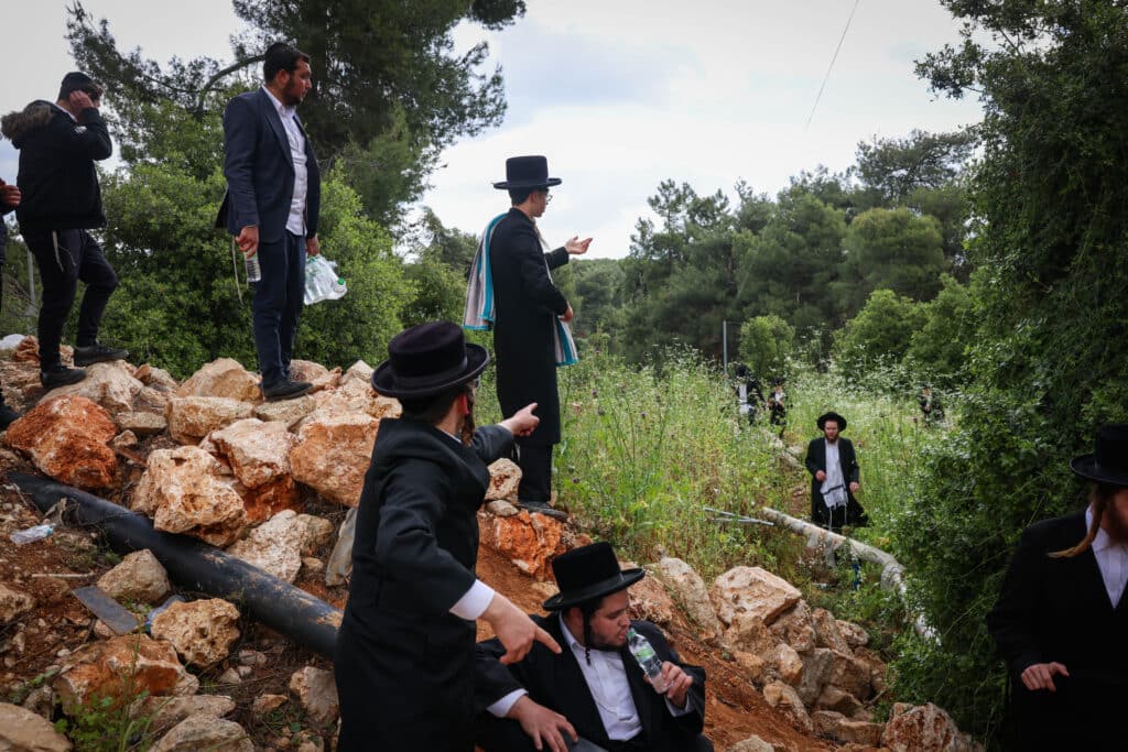 תיעוד: כך נראה מסע הרבבות לעבר ציון הרשב"י במירון