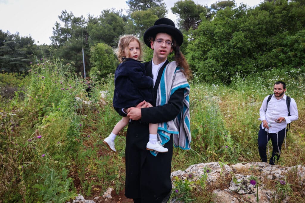תיעוד: כך נראה מסע הרבבות לעבר ציון הרשב"י במירון