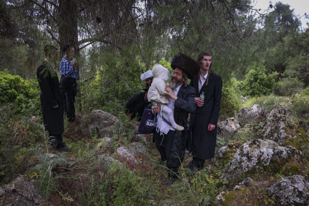 תיעוד: כך נראה מסע הרבבות לעבר ציון הרשב"י במירון
