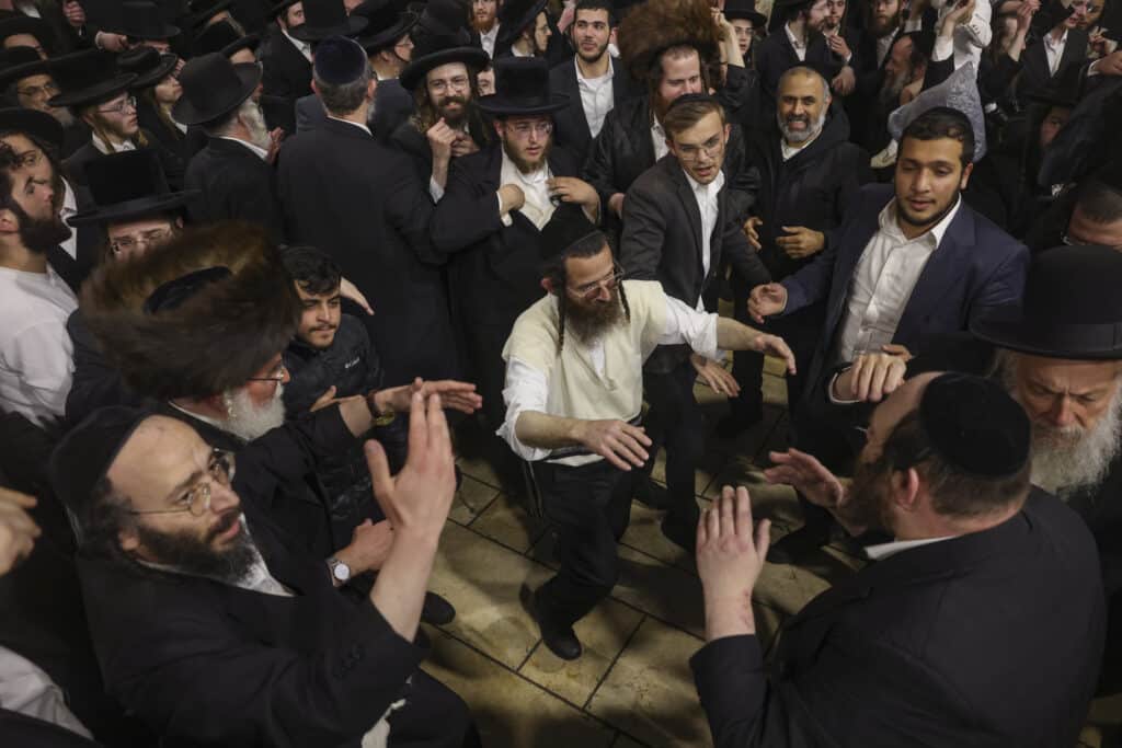תיעוד: כך נראה מסע הרבבות לעבר ציון הרשב"י במירון