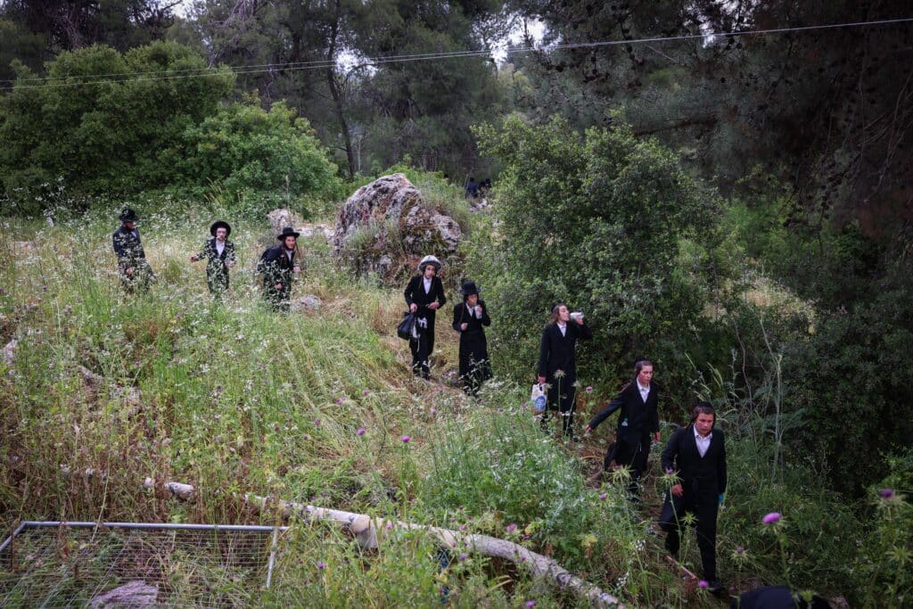 תיעוד: כך נראה מסע הרבבות לעבר ציון הרשב"י במירון