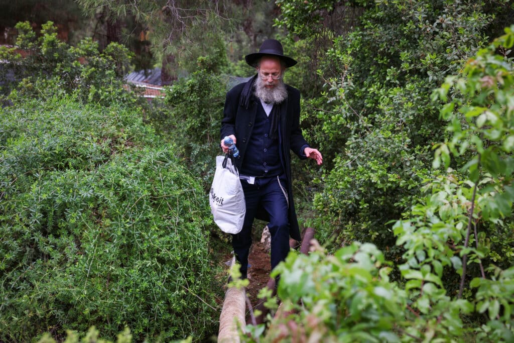 תיעוד: כך נראה מסע הרבבות לעבר ציון הרשב"י במירון