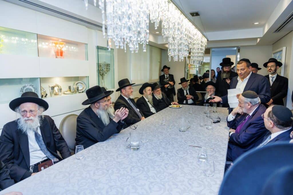מסע "קרן עולם התורה" נפתח: גדולי ישראל נחתו בסאו פאולו