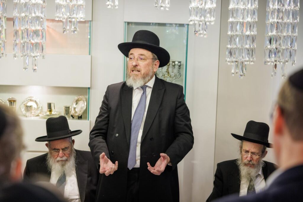 מסע "קרן עולם התורה" נפתח: גדולי ישראל נחתו בסאו פאולו