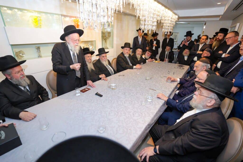 מסע "קרן עולם התורה" נפתח: גדולי ישראל נחתו בסאו פאולו
