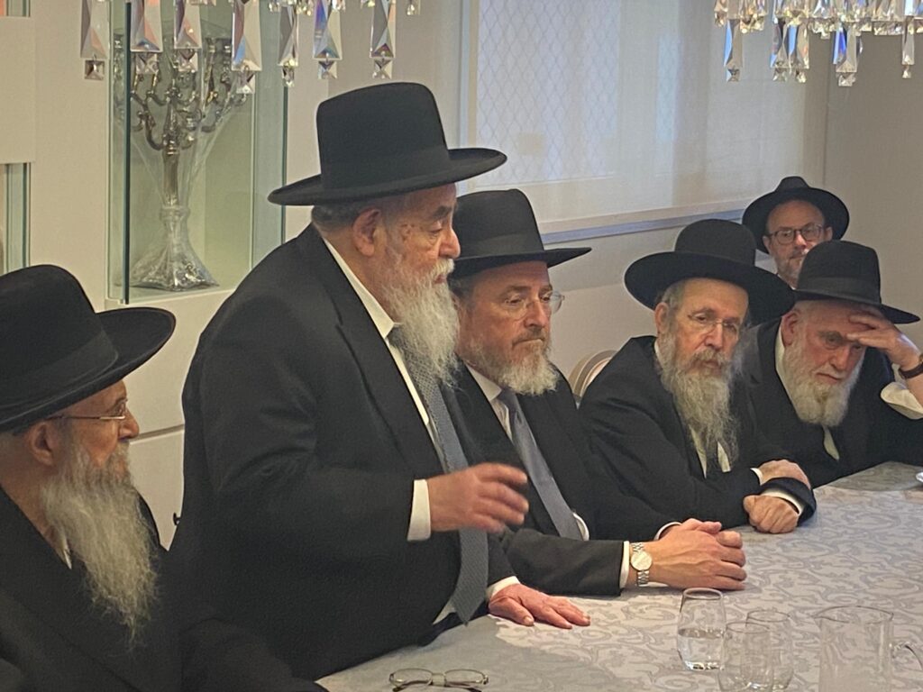 מסע "קרן עולם התורה" נפתח: גדולי ישראל נחתו בסאו פאולו