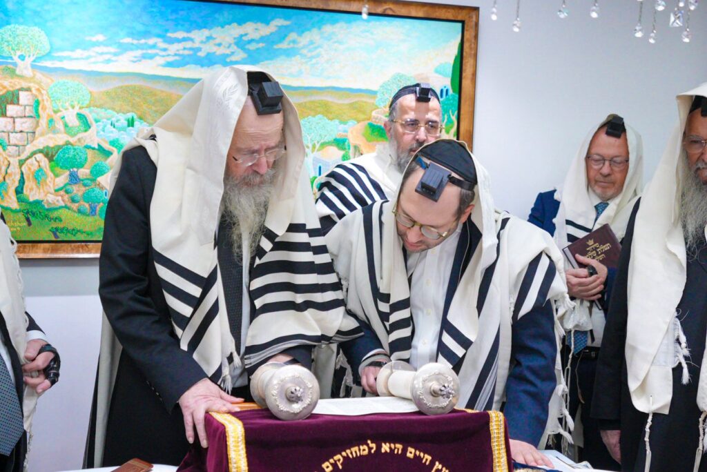 מסע "קרן עולם התורה" נפתח: גדולי ישראל נחתו בסאו פאולו