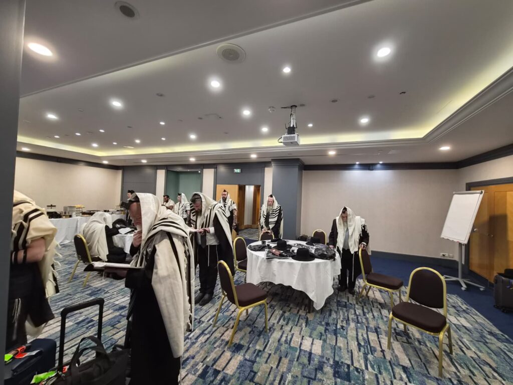 מסע "קרן עולם התורה" נפתח: גדולי ישראל נחתו בסאו פאולו