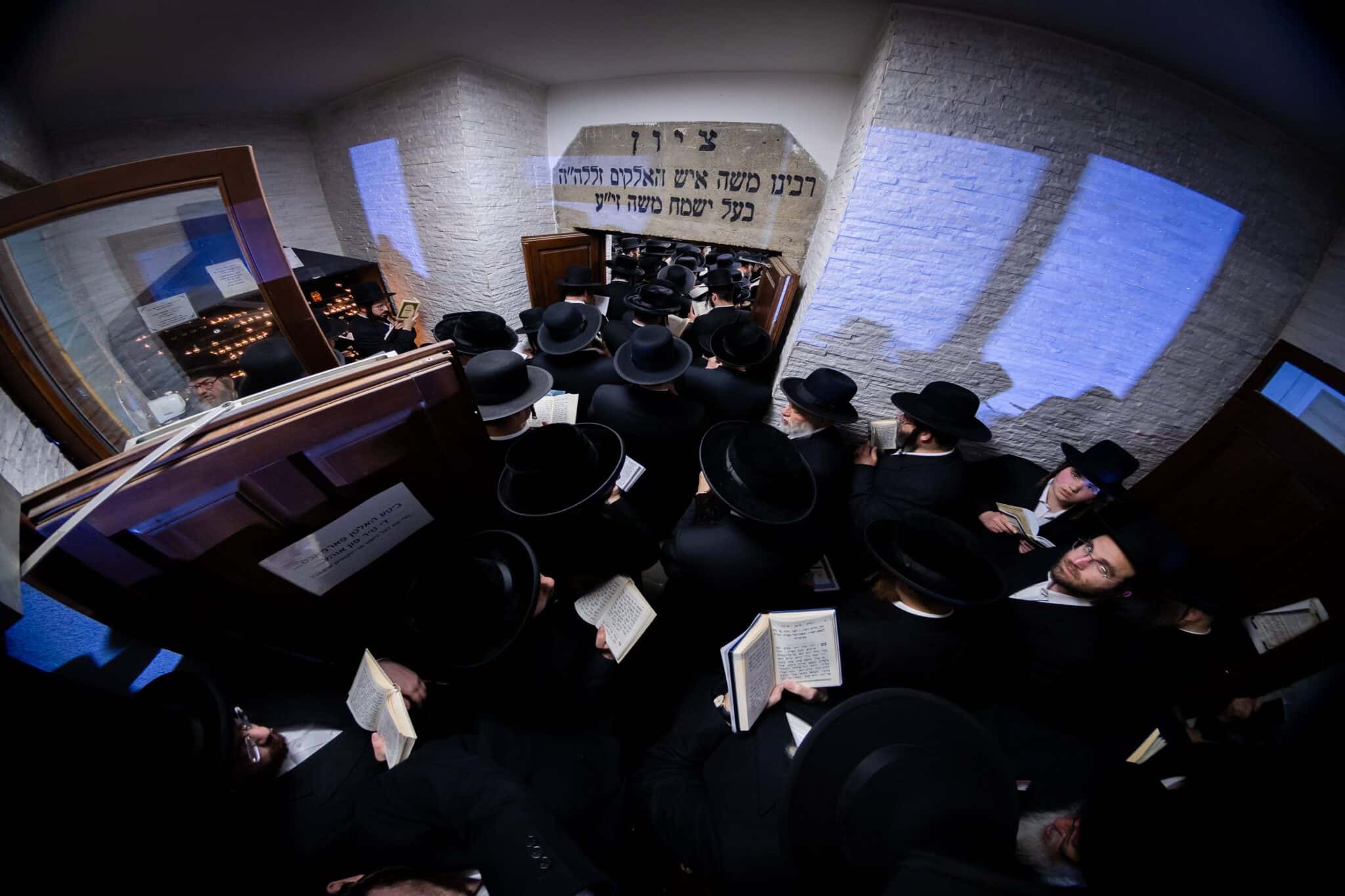 המסע לאירופה: האדמו"ר מסאטמר הגיע לסיגעט שברומניה