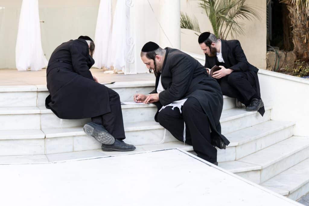 גלריה: החסידות הקנאית מירושלים חגגו בגן האירועים בטבריה