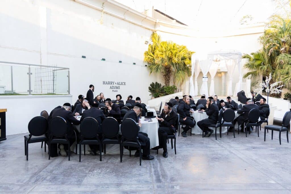 גלריה: החסידות הקנאית מירושלים חגגו בגן האירועים בטבריה