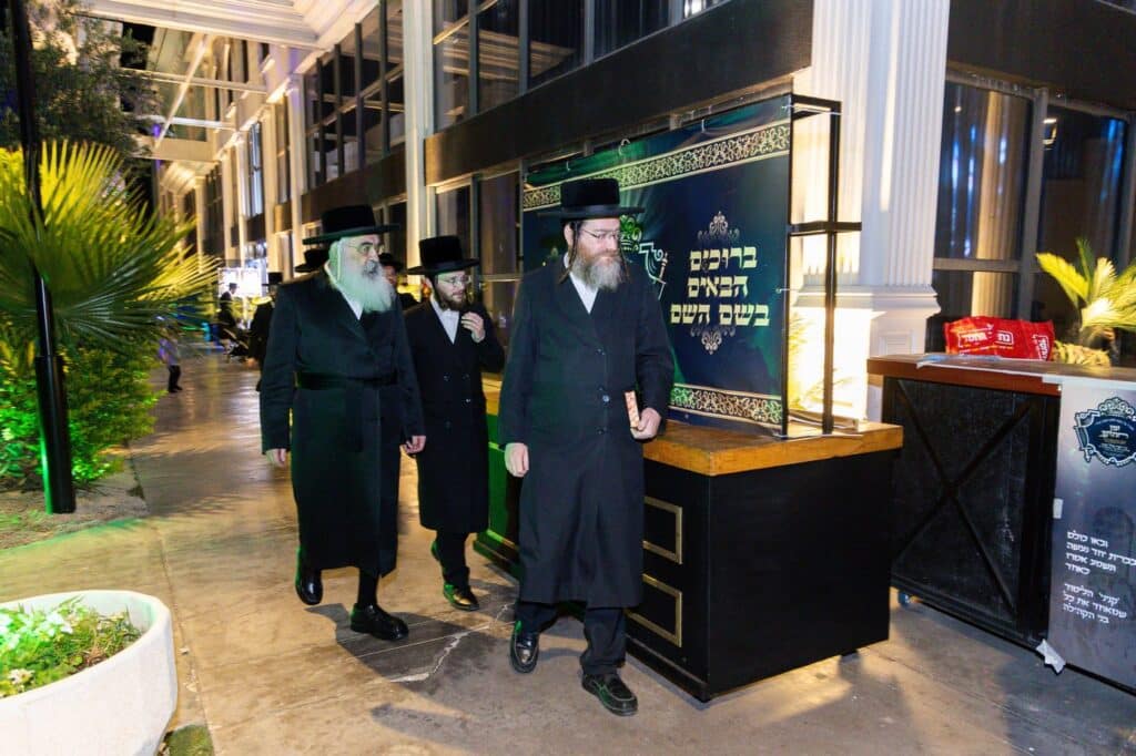 גלריה: החסידות הקנאית מירושלים חגגו בגן האירועים בטבריה