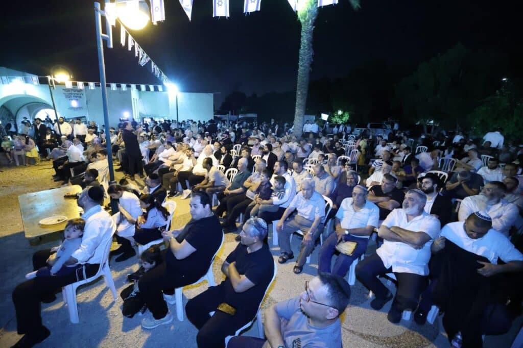 26 כהנים וחמור אחד: כך חגגו במושב ברכיה את המצווה הנדירה
