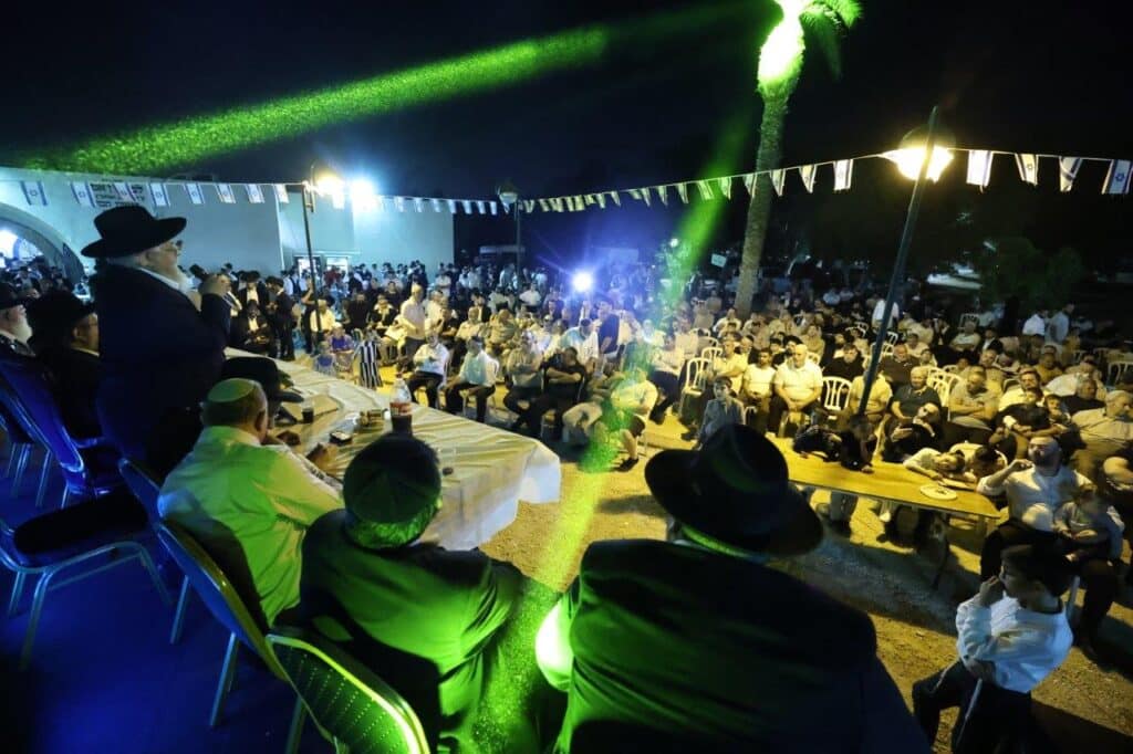 26 כהנים וחמור אחד: כך חגגו במושב ברכיה את המצווה הנדירה
