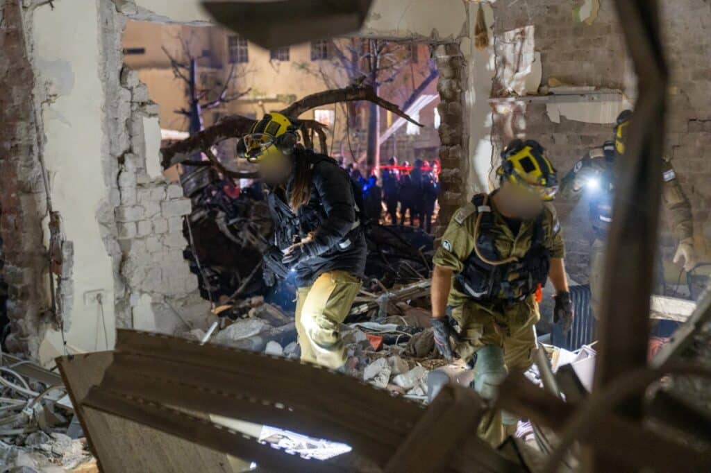 איראן תגביר את קצב השיגור: בפיקוד העורף נערכים למלחמה