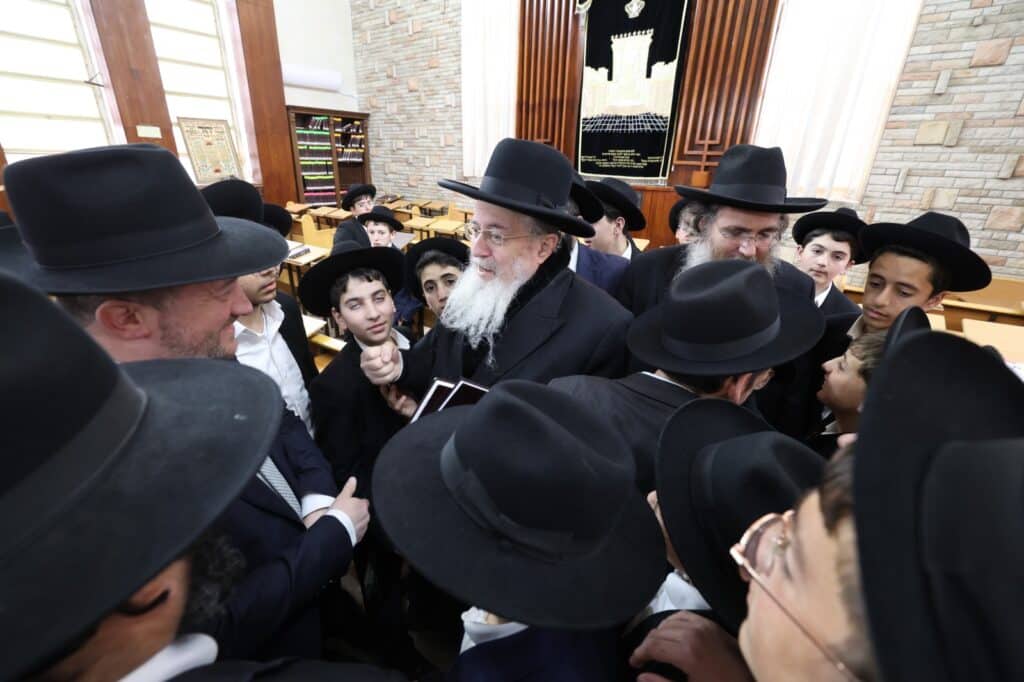 תלמידי הת"ת עלו להיבחן: זו העצה שקיבלו מהגר"מ צדקה