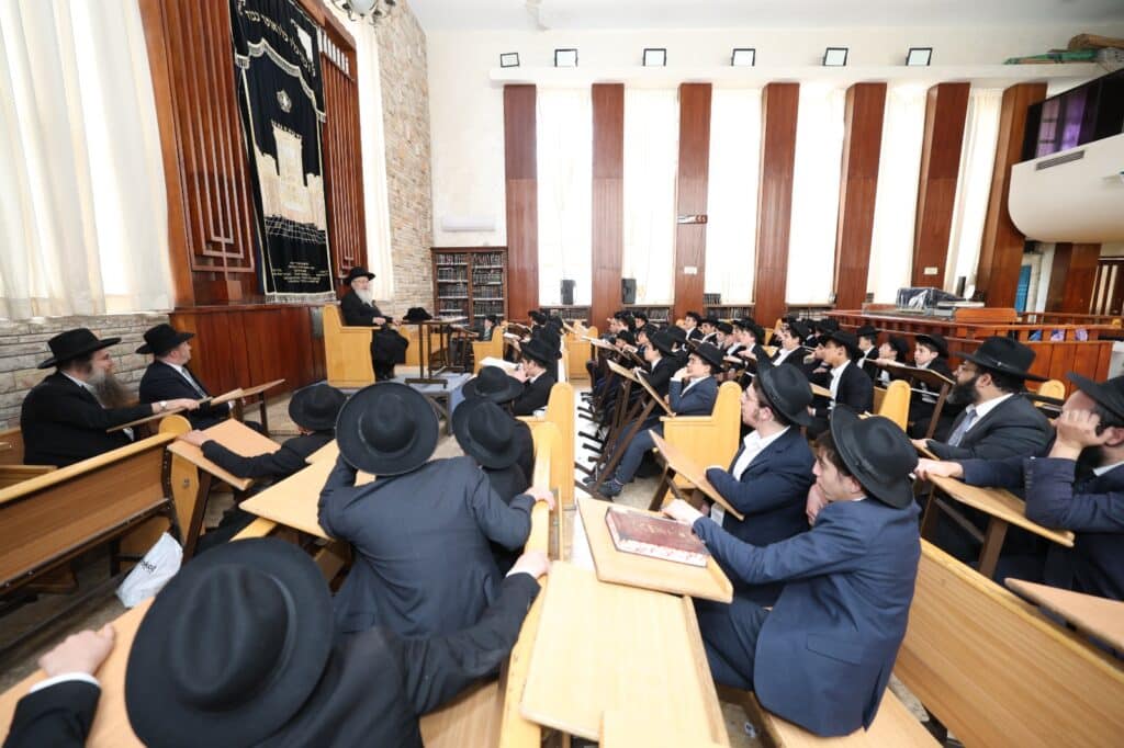 תלמידי הת"ת עלו להיבחן: זו העצה שקיבלו מהגר"מ צדקה