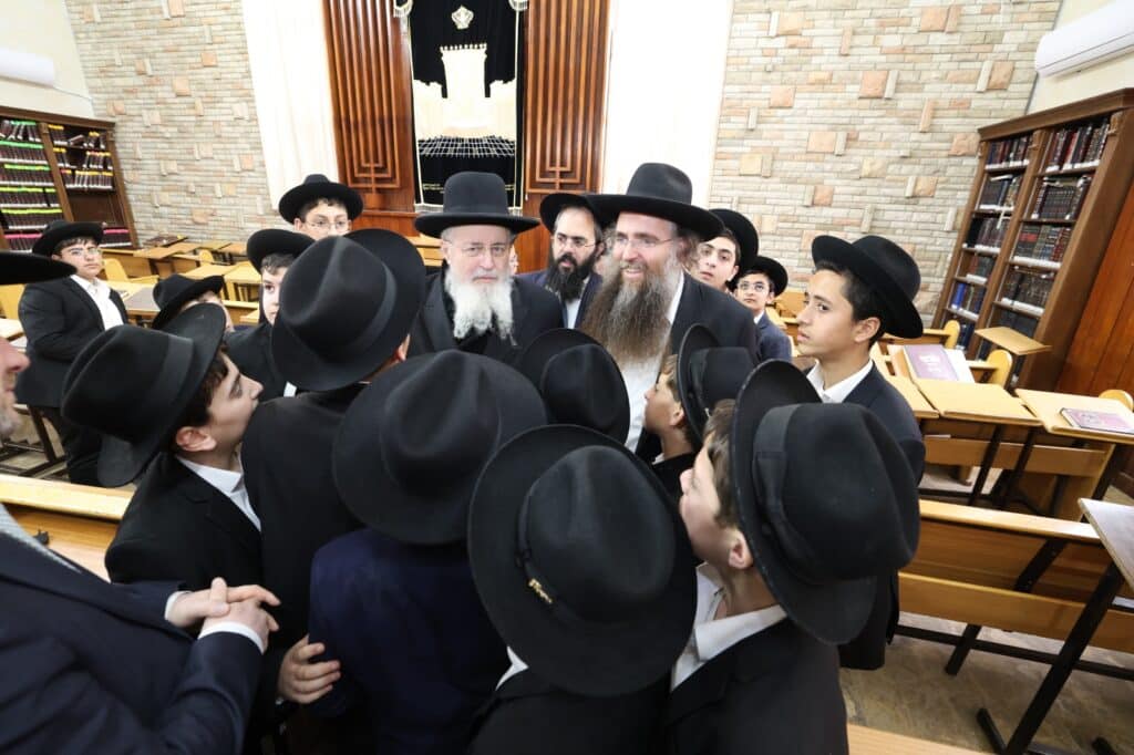 תלמידי הת"ת עלו להיבחן: זו העצה שקיבלו מהגר"מ צדקה